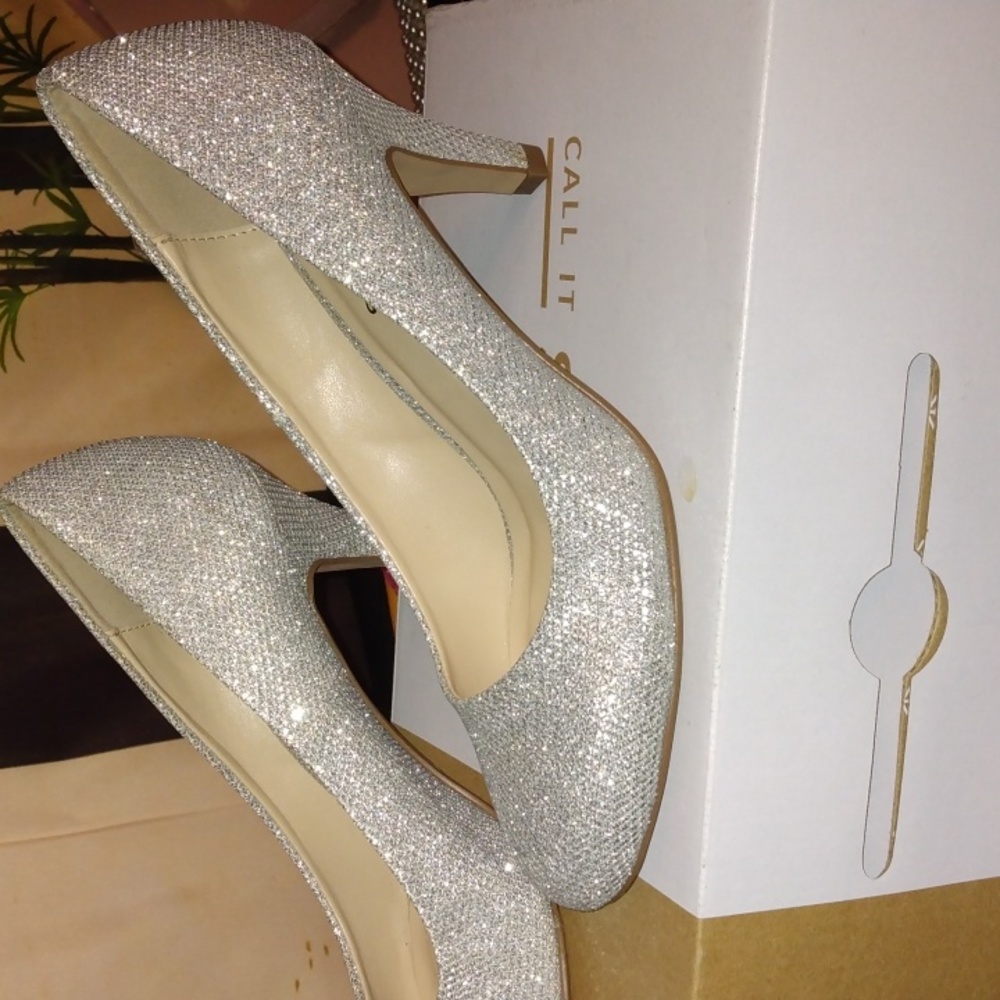 Spring sparkling silver heel shoes SZ 6.5 New